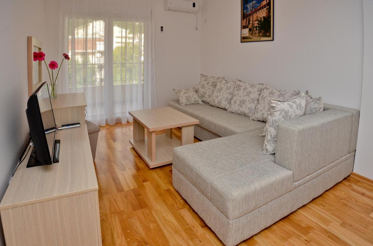 Apartments Pegasus Lux Budva Exterior foto